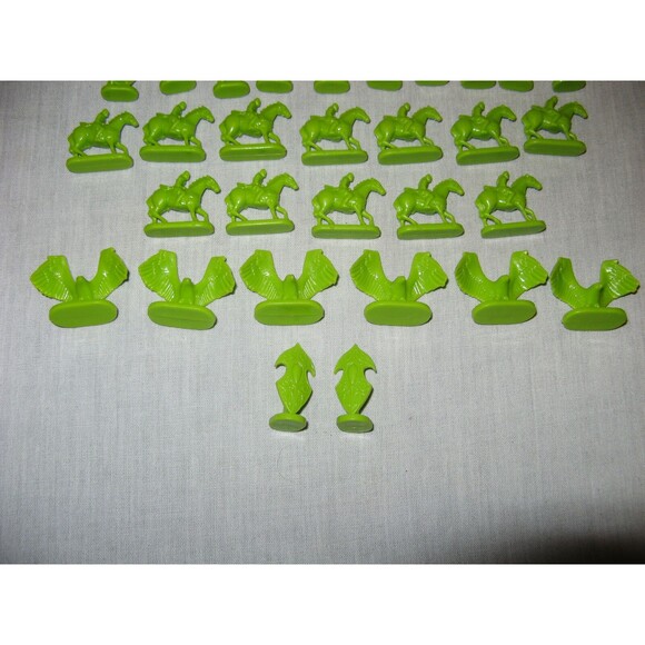 Risk The Lord of the Rings Trilogy Edition Replacement Green Army 59 Pieces 2003 - Picture 3 of 3